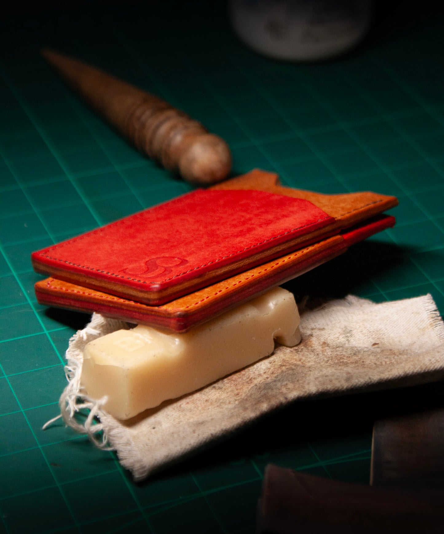 Minimal Card Holder | Minimalist Leather Wallet | EDC